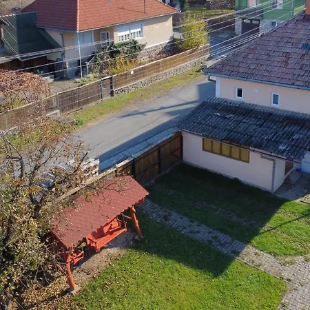 B&B Patakparti 4
