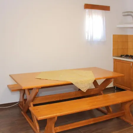 B&B Patakparti 4 *
