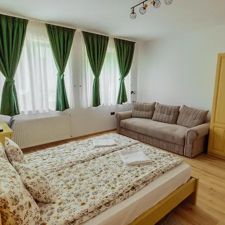 B&B Patakparti 4